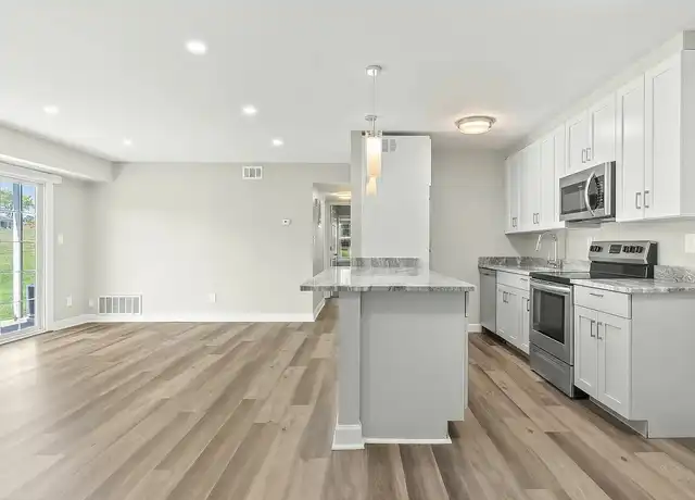 Property at Renaissance Hills - 1710 Devonshire Rd, Hauppauge, NY, 11788, 1-3 bed, 1-2 bath, [object Object]