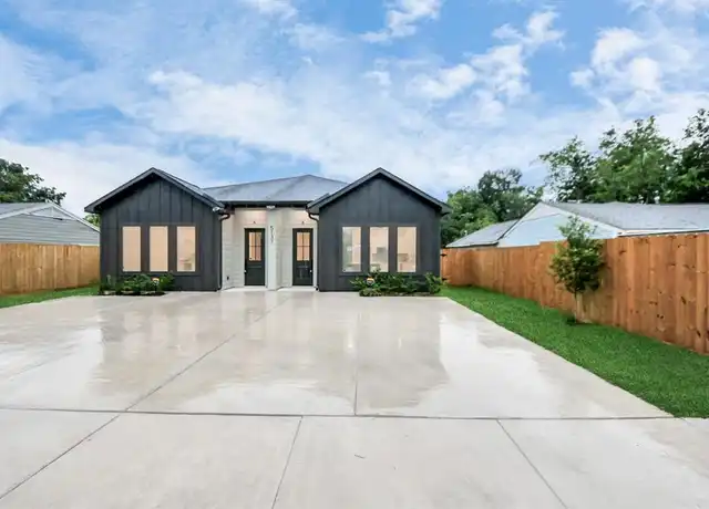 Property at 5137 Pederson St Unit A/B, Houston, TX, 77033, 3 beds, 3 baths, [object Object]