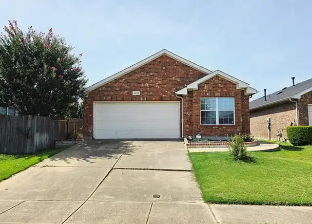 Property at 6249 Geneva Ln, Fort Worth, TX, 76131, 3 beds, 2 baths, [object Object]