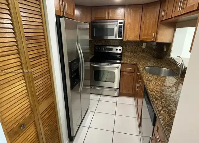Property at 2075 SW 122nd Ave #405, Miami, FL, 33175, 2 beds, 2 baths, [object Object]