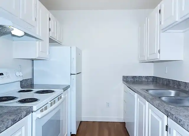 Property at University Park & Place - 501 E 18th Ave, Ellensburg, WA, 98926, 2 beds, 1 bath, [object Object]