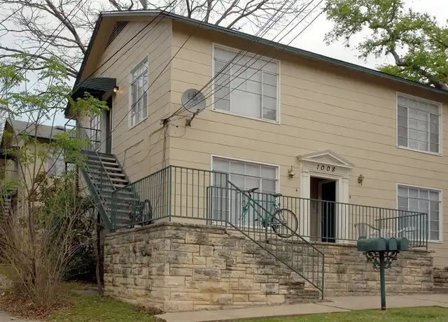 Property at 1008 W 25th St Unit C, Austin, TX, 78705, 2 beds, 1 bath, [object Object]
