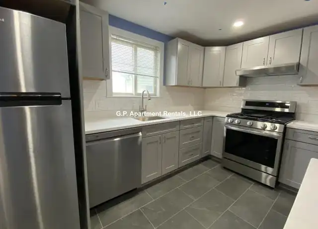 Property at 68 Highland Ave, Everett, MA, 02149, 2 beds, 1 bath, [object Object]