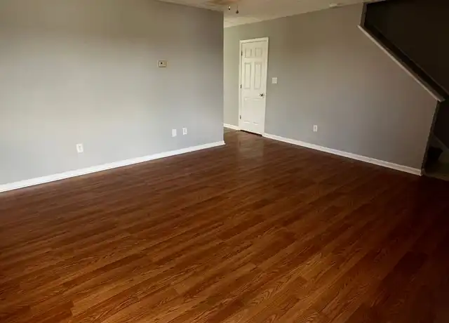 Property at 348 Colby Ridge Blvd, Winchester, KY, 40391, 2 beds, 1.5 baths, [object Object]