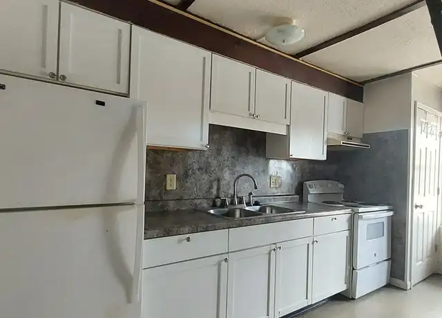 Property at 35 Spring St Unit A, Newark, OH, 43055, 1 bed, 1 bath, [object Object]