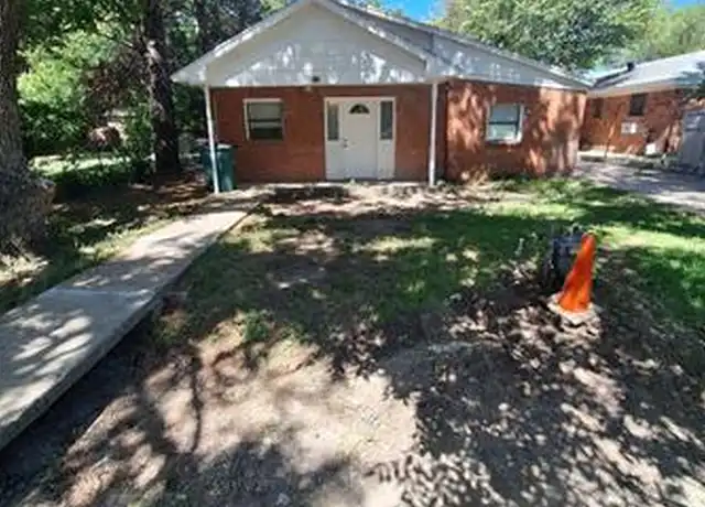 Property at 418 Pine St, Clyde, TX, 79510, 4 beds, 2 baths, [object Object]