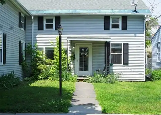 Property at 86 Grant St Unit 88, Burlington, VT, 05401, 4 beds, 2 baths, [object Object]