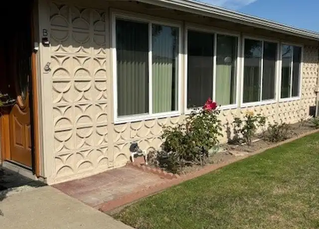 Property at 1080 Brookline Drive, M9-213K, Seal Beach, CA, 90740, 2 beds, 1 bath, [object Object]