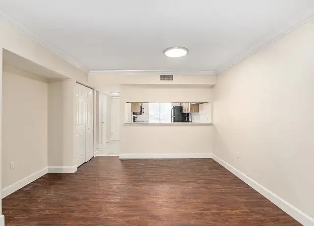 Photo of 1725 NE 36th Ave, Ocala, FL 34470