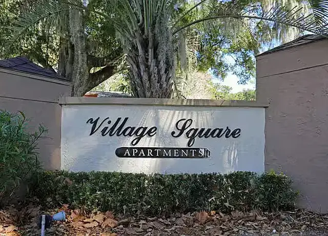 Photo of 1725 NE 36th Ave, Ocala, FL 34470