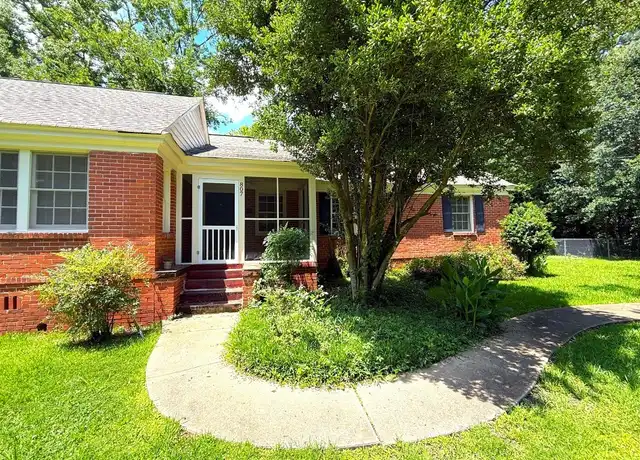 Property at 807 E Edgemont Ave, Montgomery, AL, 36111, 2 beds, 1 bath, [object Object]