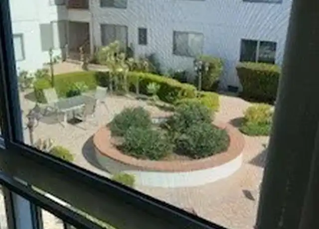 Property at 4024 Coco Ave Unit 8, Los Angeles, CA, 90008, 2 beds, 1 bath, [object Object]