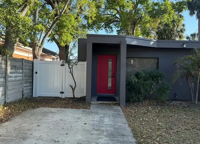 Property at 2406 W North a St, Tampa, FL, 33609, 1 bed, 1 bath, [object Object]