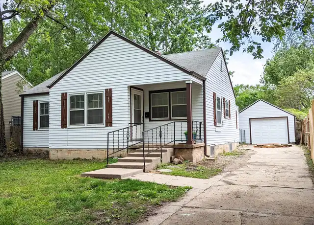 Property at 505 Bertrand St, Manhattan, KS, 66502, 2 beds, 1 bath, [object Object]