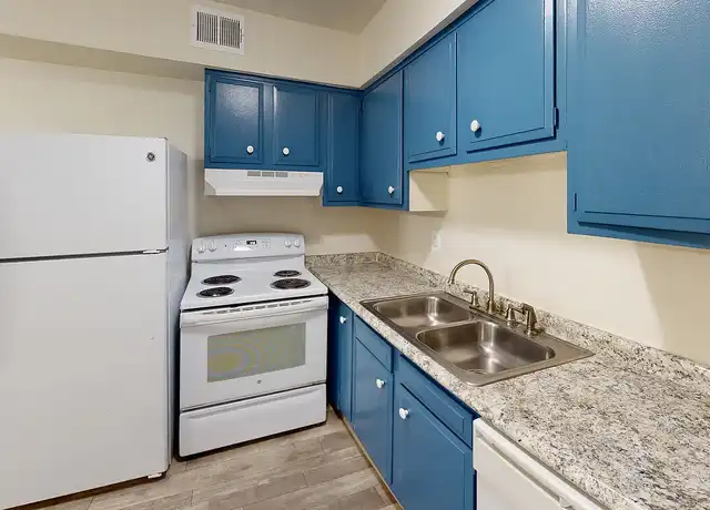 Property at Ravine Apartments - 3510 N Drake Rd, Kalamazoo, MI, 49006, 1-3 bed, 1-1.5 bath, [object Object]