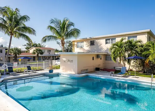 Photo of 515 SE 20th Ave, Boynton Beach, FL 33435