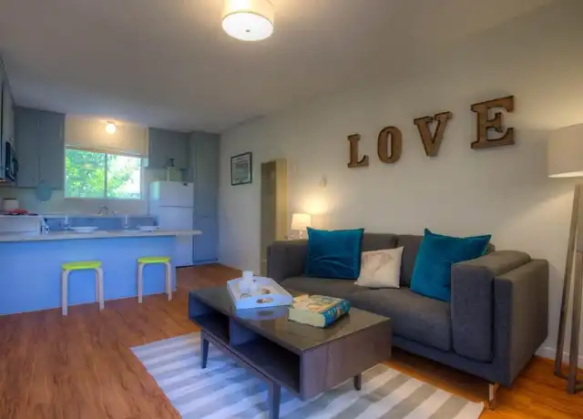 Property at 302 E 34th St Unit 202, Austin, TX, 78705, 1 bed, 1 bath, [object Object]