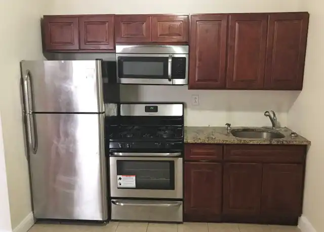 Property at 116 Irvington Ave Unit 2D, South Orange, NJ, 07079, 2 beds, 1 bath, [object Object]