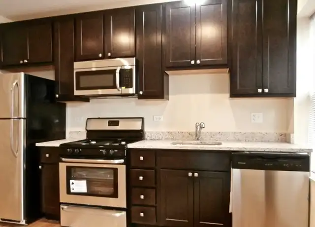 Property at 2323 W Arthur Ave Unit 1, Chicago, IL, 60645, 3 beds, 1 bath, [object Object]