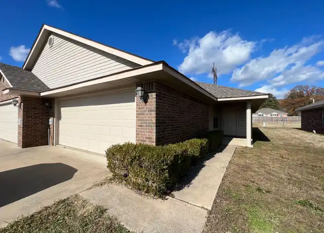 Property at 1808 Ingalls Ln Unit B, Alma, AR, 72921, 3 beds, 2 baths, [object Object]