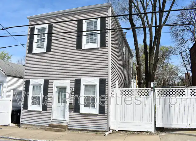Property at 745 Vine St, Louisville, KY, 40204, 3 beds, 2 baths, [object Object]
