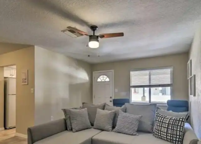 Property at 2704 2nd St, Indian Rocks Beach, FL, 33785, 1 bed, 1 bath, [object Object]