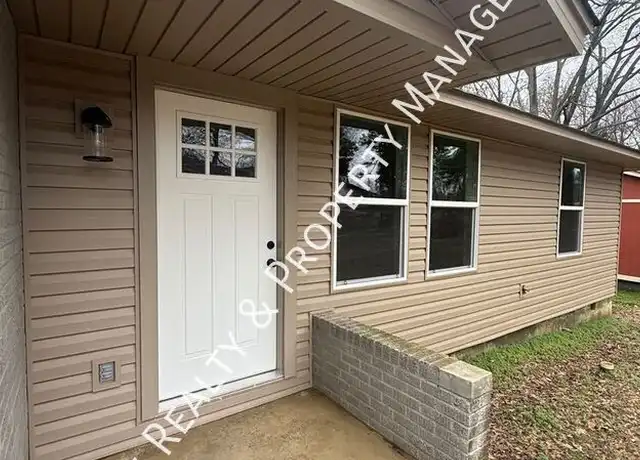 Property at 32 Hiland Pl Unit B, Benton, AR, 72015, 3 beds, 2 baths, [object Object]