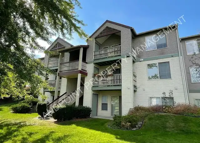 Property at Selkirk Ridge - 117 S Lincoln Ave, Sandpoint, ID, 83864, 1 bed, 1 bath, [object Object]