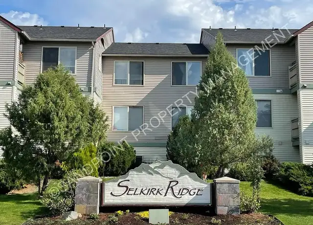 Photo of 117 S Lincoln Ave, Sandpoint, ID 83864