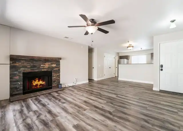 Property at 2750 S Durango Dr #2069, Las Vegas, NV, 89117, 3 beds, 2 baths, [object Object]