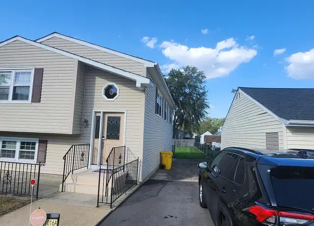 Property at 1016 7th St, Glen Burnie, MD, 21060, 2 beds, 1 bath, [object Object]