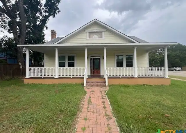 Property at 317 S Magnolia Ave, Luling, TX, 78648, 3 beds, 2 baths, [object Object]