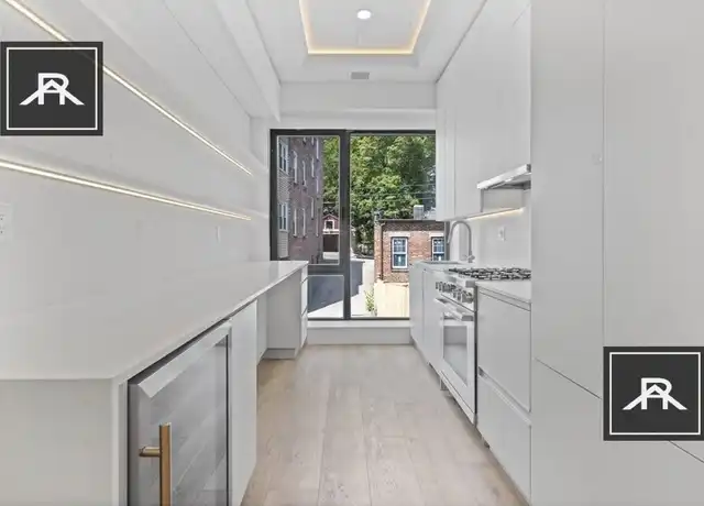 Property at 1576 Beacon St Ph 1, Brookline, MA, 02446, 4 beds, 4 baths, [object Object]