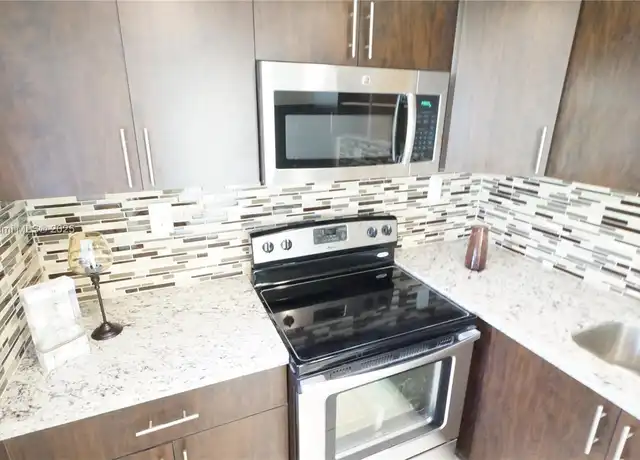 Property at 9180 Fontainebleau Blvd #103, Miami, FL, 33172, 1 bed, 1 bath, [object Object]