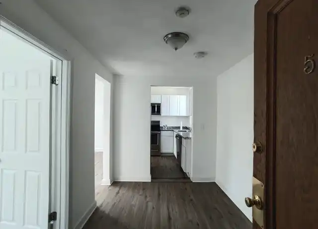 Property at 1411 Commonwealth Ave #501, Brighton, MA, 02135, 2 beds, 1 bath, [object Object]