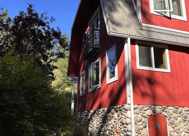 Photo of 8868 NE Wardwell Rd, Bainbridge Island, WA 98110