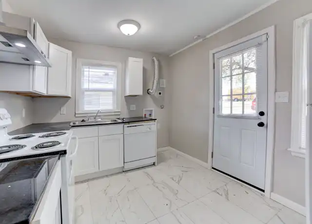 Property at 6938 E 10th St Unit 6936, Tulsa, OK, 74112, 2 beds, 1 bath, [object Object]