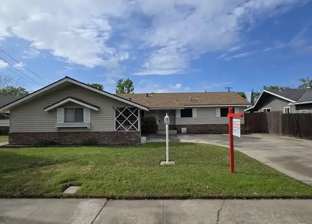 Property at 1704 Crestview Dr, Modesto, CA, 95355, 3 beds, 2 baths, [object Object]