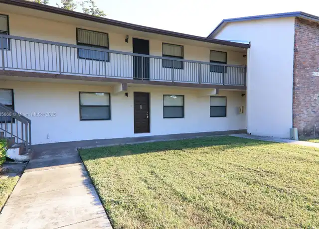 Property at 6040 Shakerwood Cir #106, Tamarac, FL, 33319, 2 beds, 2 baths, [object Object]