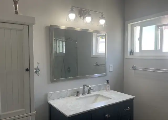 Property at 5144 Brownell St, San Diego, CA, 92110, 1 bed, 1 bath, [object Object]