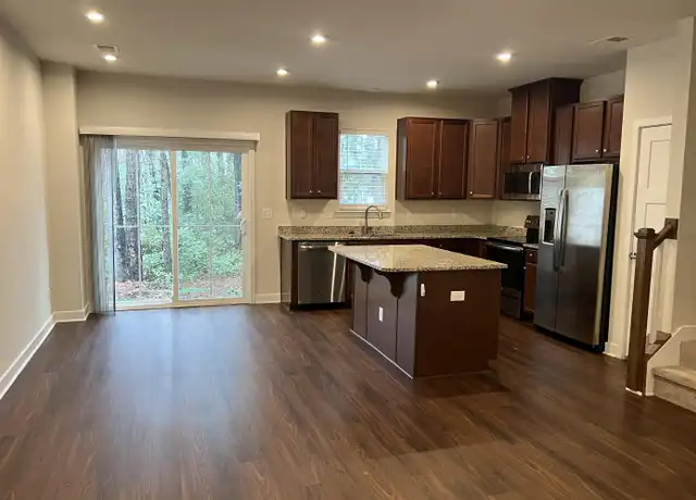 Property at 405 Grand Palm Ln, Summerville, SC, 29485, 3 beds, 2.5 baths, [object Object]