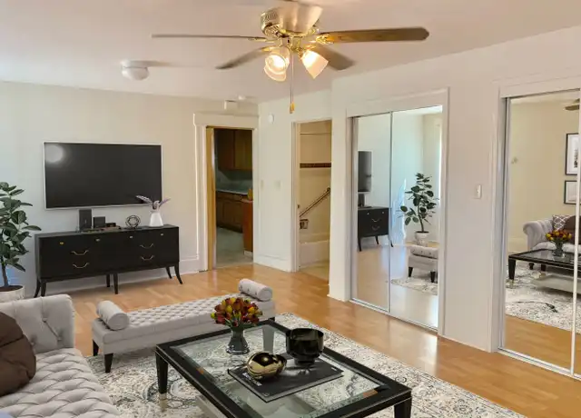 Property at 2715 West St Unit 2715, Oakland, CA, 94612, 1 bed, 1 bath, [object Object]