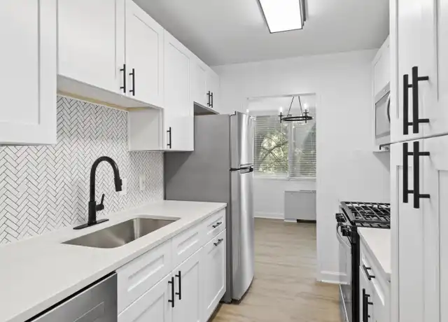 Property at 301 N Beauregard St #219, Alexandria, VA, 22312, 1 bed, 1.5 baths, [object Object]