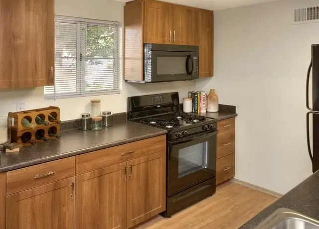 Photo of 111 Via Serena, Rancho Santa Margarita, CA 92688