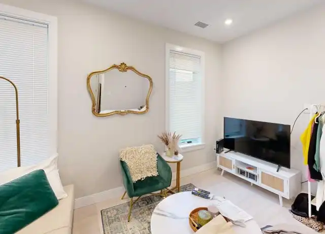 Property at 199-201 Green St, Jamaica Plain, MA, 02130, 0 beds, 1 bath, [object Object]