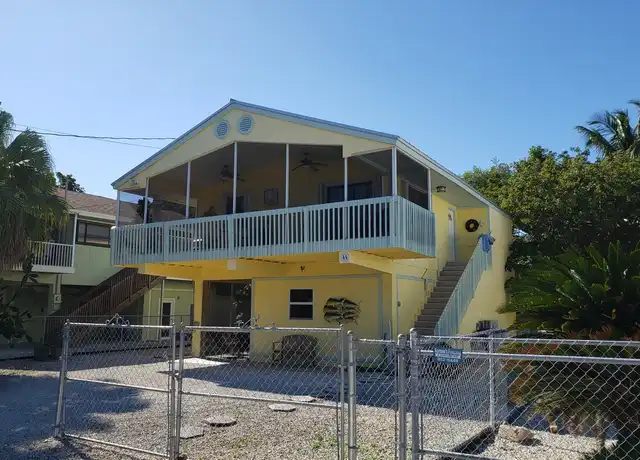 Property at 44 Gumbo Limbo Ave Unit Upst, Key Largo, FL, 33037, 2 beds, 2 baths, [object Object]