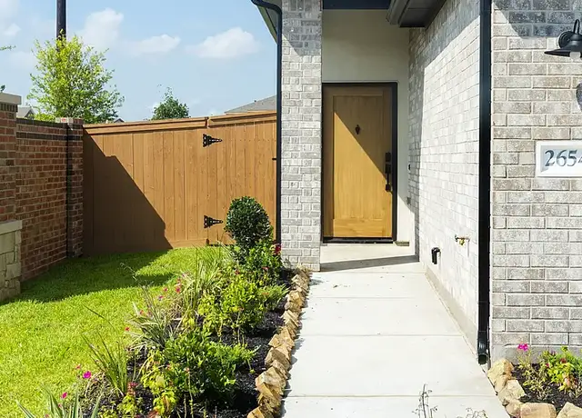 Photo of 2654 Aruba Bend Dr, Katy, TX 77493