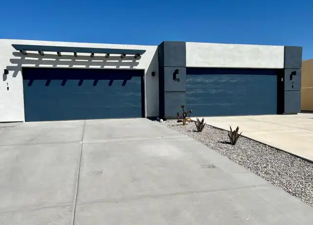 Property at 186 Palm Ave, Bullhead City, AZ, 86429, 2 beds, 2 baths, [object Object]
