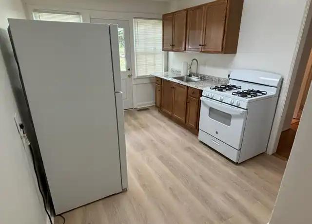 Property at 3263 Wheeler St, Hapeville, GA, 30354, 2 beds, 1 bath, [object Object]