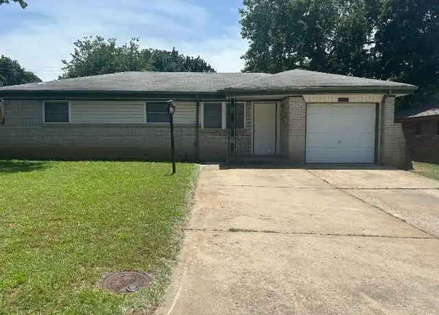 Property at 1320 Parkwoods Ter, Midwest City, OK, 73110, 3 beds, 1 bath, [object Object]